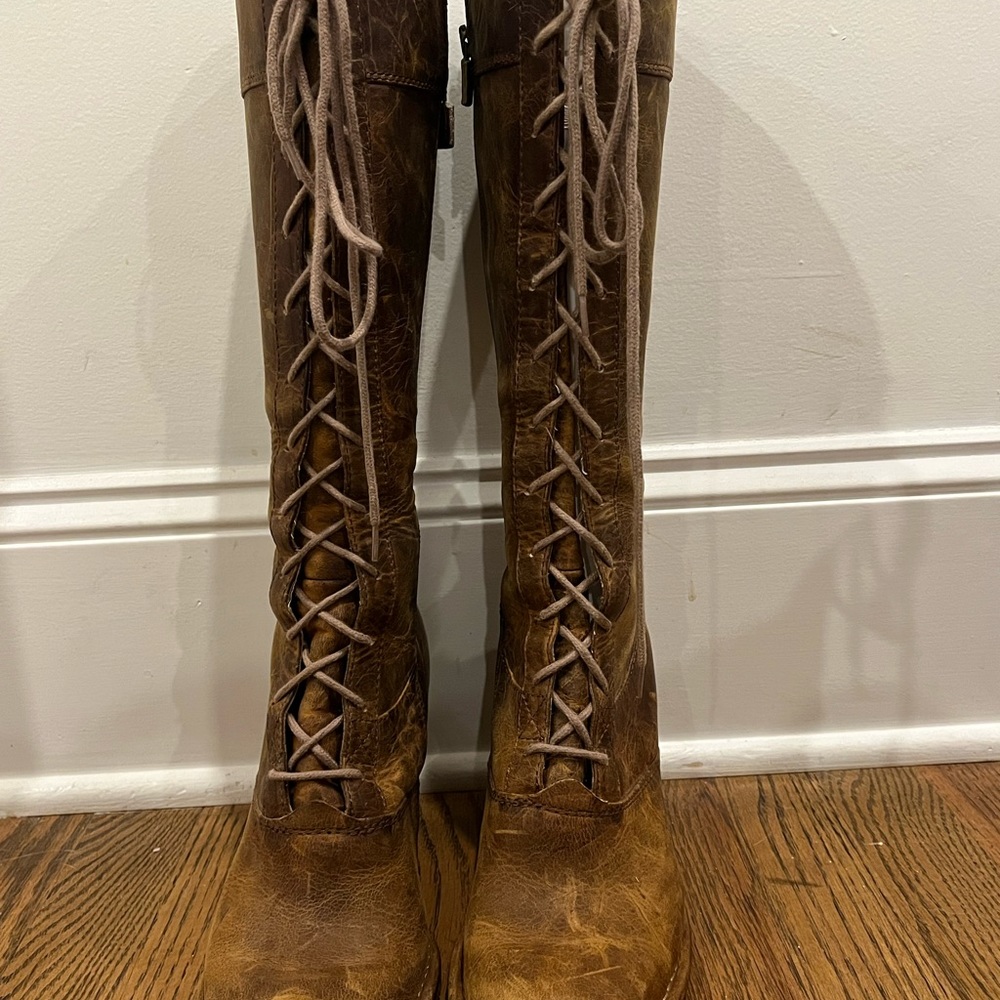 Frye Villager Lace